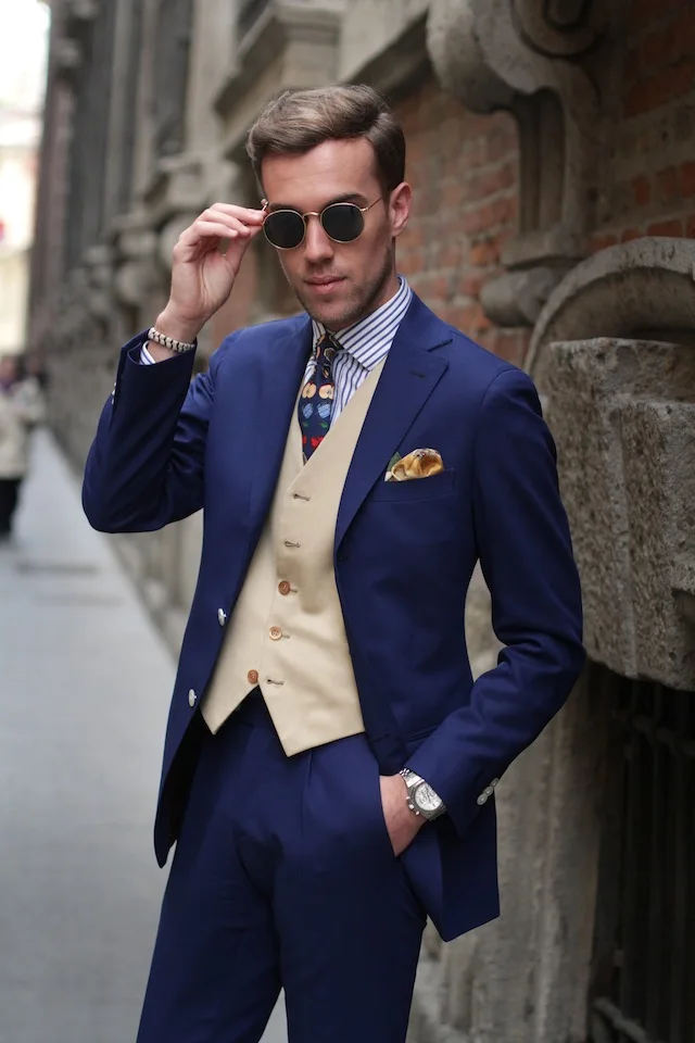 Free-shipping-new-style-2015-new-suit-bespoke-suits-a-three-piece-suit ...