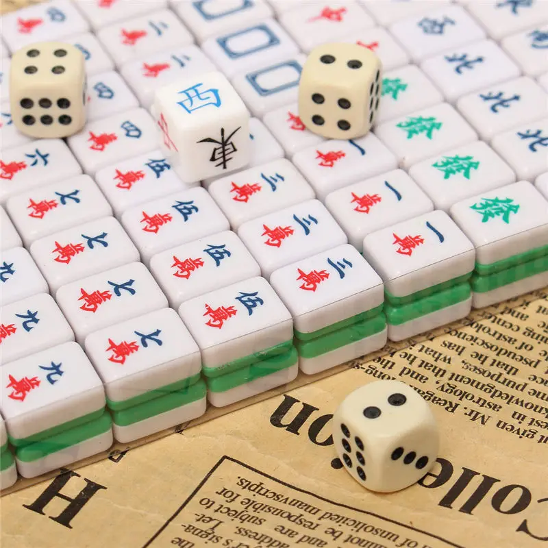 NEW Mini Mahjong Chinese Funny Family Table Board Game Portable Mahjong Set Chinese Antique Mini Mahjong Games Home Games NEW Mini Mahjong Chinese Funny Family Table Board Game Portable Mahjong Set Chinese Antique Mini Mahjong Games Home Games