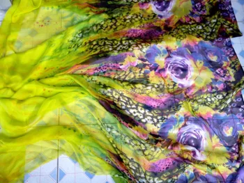

Super yellow floral printed chiffon silk fabric silky yarn 100% mulberry silk fabric wholesale retail wide scarf japan fabric