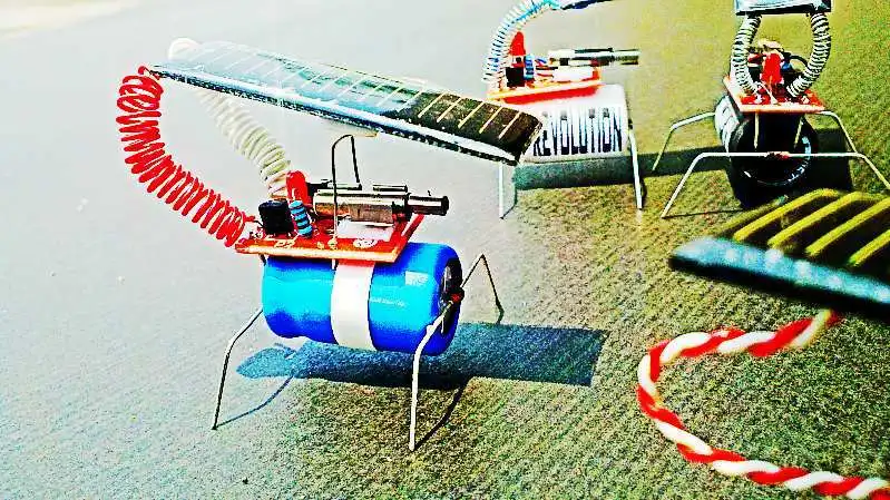 

Солнечный луч solarbotics