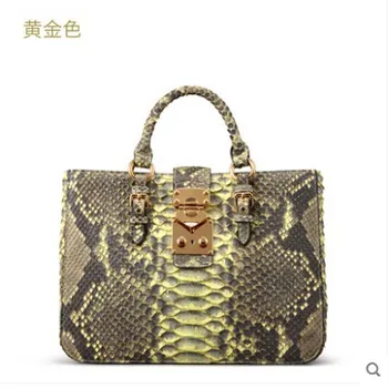 ledai Fashion Bag 2019 new snake pattern handbag lady bag oblique cross import boa leather leather woman handbag
ledai Fashion Bag 2019 new snake pattern handbag lady bag oblique cross import boa leather leather woman handbag