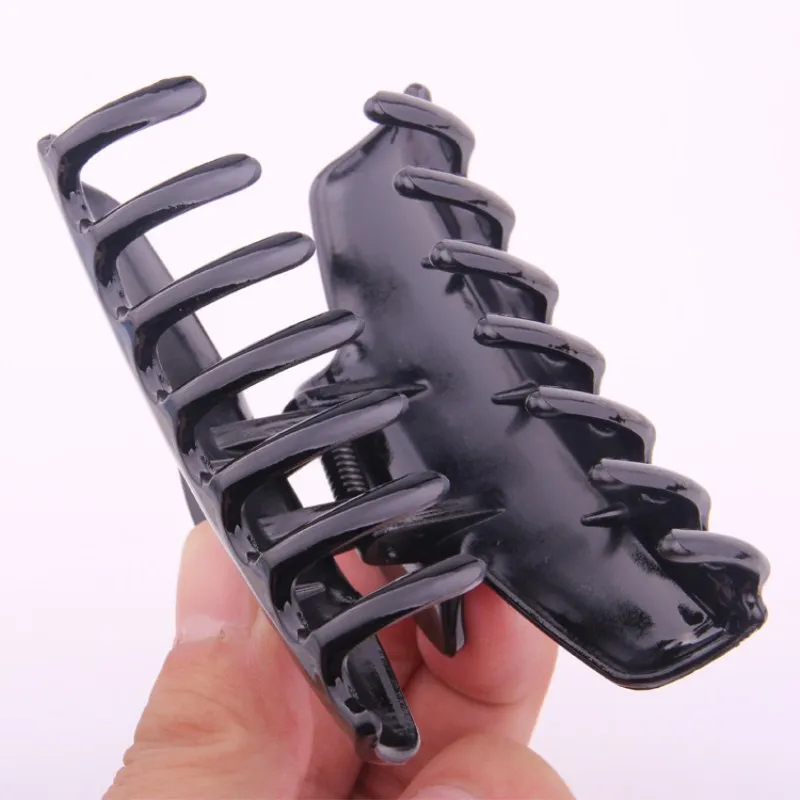 Hairdressing Tool claw clamp hair clip for women girls Holding Hair