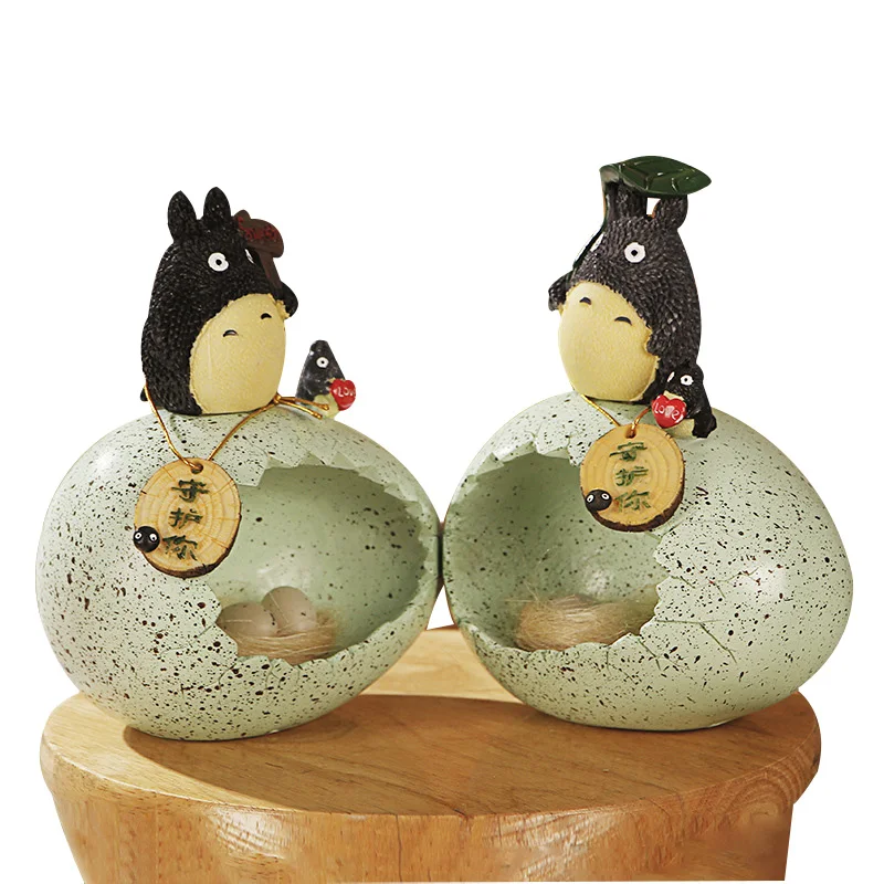 

Home Decoration Accessories Handicraft Resin miyazaki Chinchilla Egg Flash Ornaments Valentines Day Gift Miniature Lamp Figurine