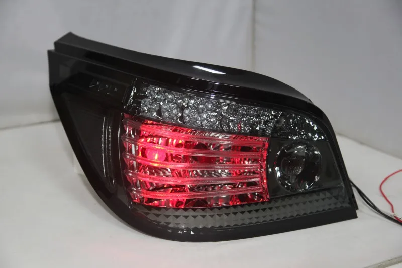 E60 (04-07)-SN     (10)