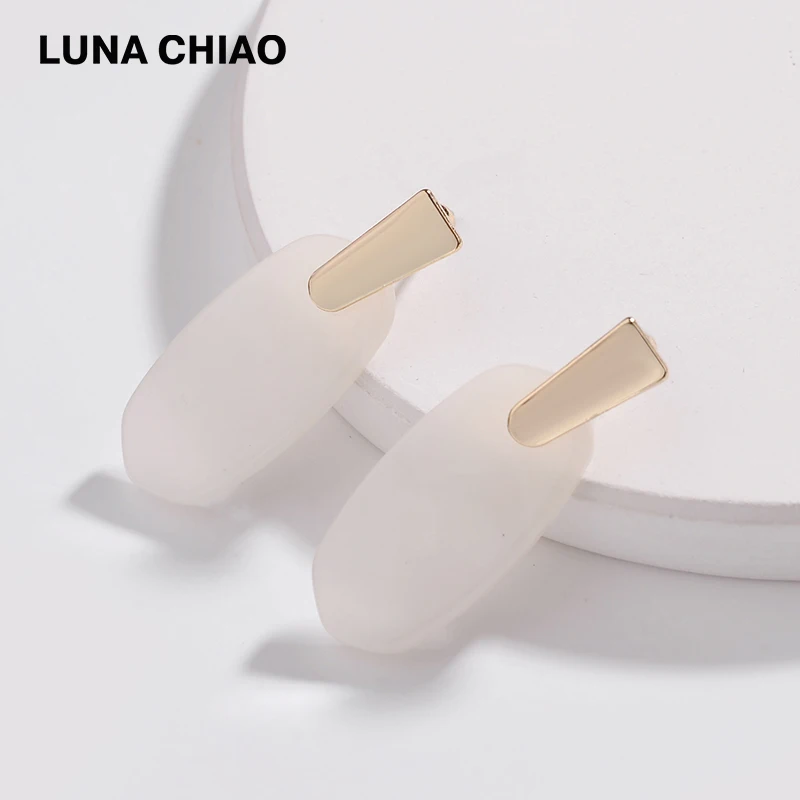 LUNA CHIAO 2019 Spring New Arrival Bijoux Accessory Geometric Metal Resin Acrylic Board Shell Fashion Drop Earrings for Women