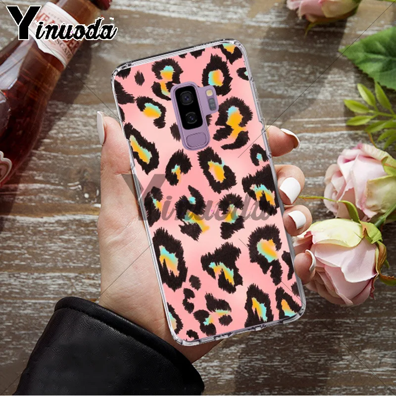giraffe leopard tiger zebra Wild Print 