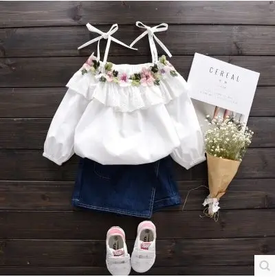 Girl coat 2017 spring new children harness lace flower embroidery doll shirt baby princess shirt