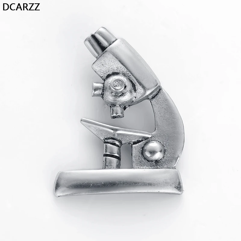 

Vintage Microscope Pin Science and Lab Brooches Medical Jewelry Gift for Scientists/Science Teacher Collar Accessories Wholesale