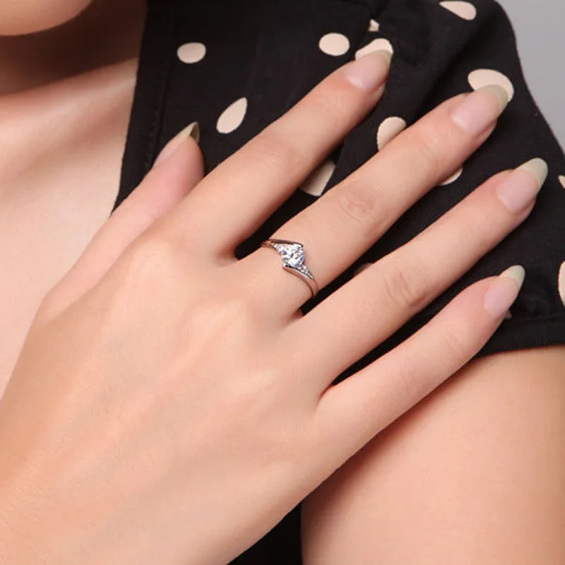 Fashion Silver Ring White Cubic Zirconia Lady Wedding Accessories Ring For Women Birthday Gift For Her (JewelOra RI101250)