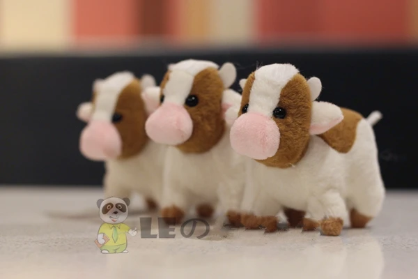 Толстая попа Маленькая корова Игрушка подвеска маленькая плюшевая игрушечная корова висячая цепь плюшевая игрушка милая 9 см