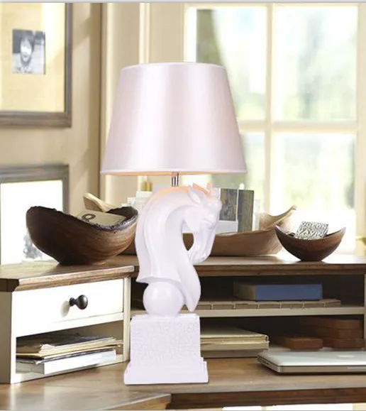 Table lamp bedroom bed, decorative table lamps, stylish the resin horse