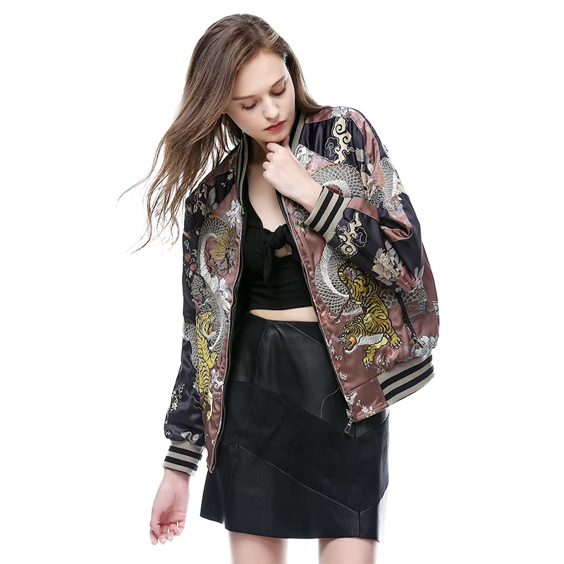 

In the spring of 2018 in Europe and the new tiger heavy embroidery on both sides a jacket female yokosuka hot style jacket