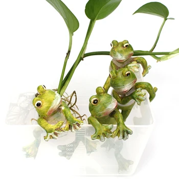 

2/4pcs Cartoon Cute Hanging Climbing Frog Potted Ornaments Pastoral Frog Figurine for Home Table Garden Decoration Kids Gift