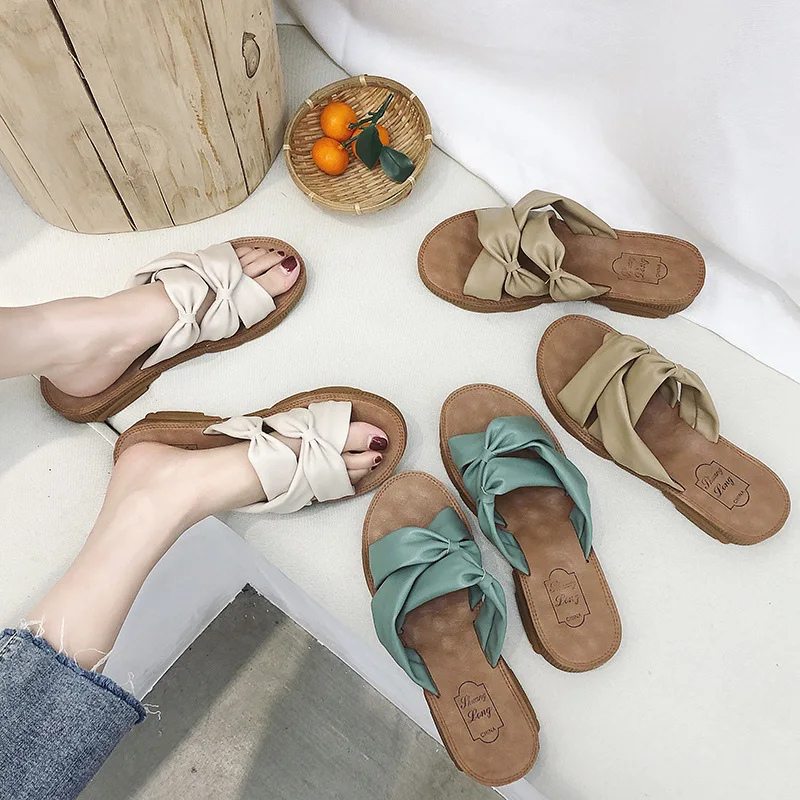 

2019 summer new style simple simple solid color bow decoration slippers women comfortable wild casual beach slippers