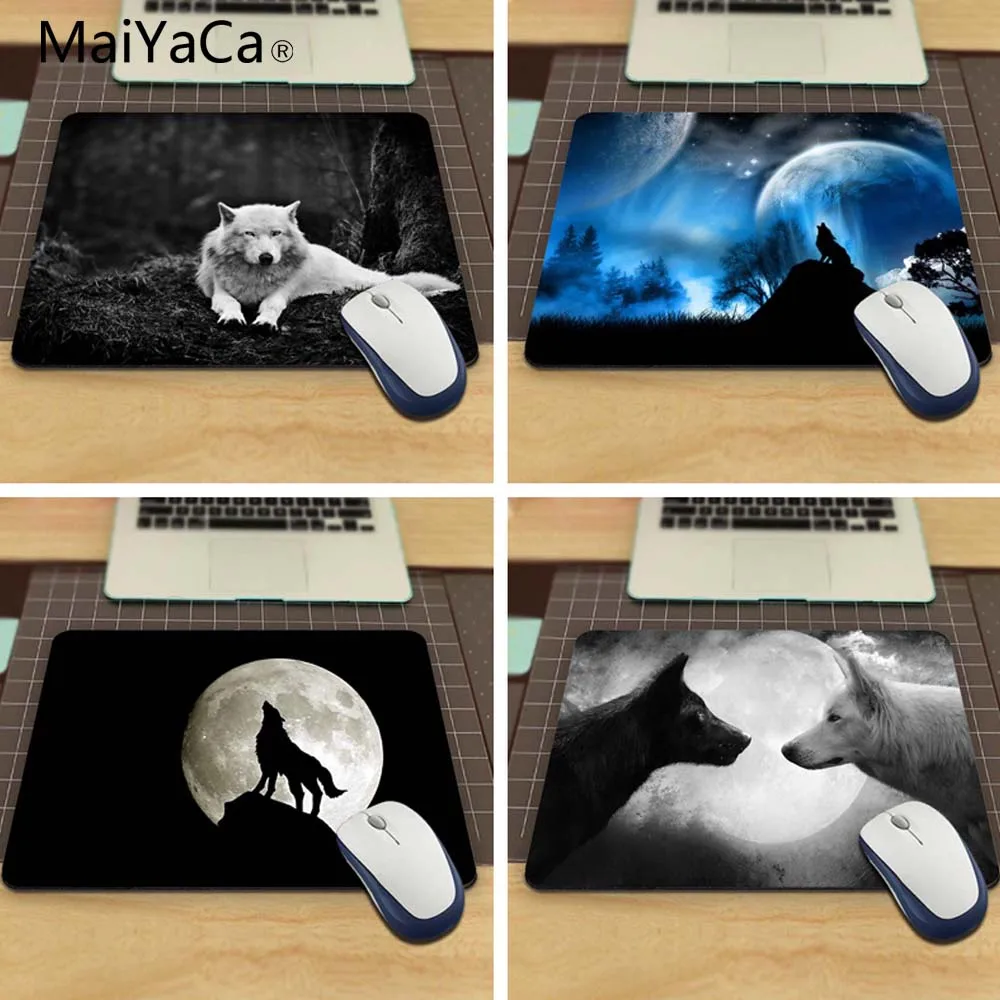 

Animals Grayscale Wolves Funny Custom Mouse Pad for Size 18*22cm and 25*29cm
