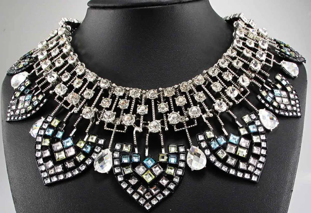 

Newest Gorgeous Fashion Necklace Jewelry Brunet Department Statement Necklace Women Choker Necklaces & Pendants Q745