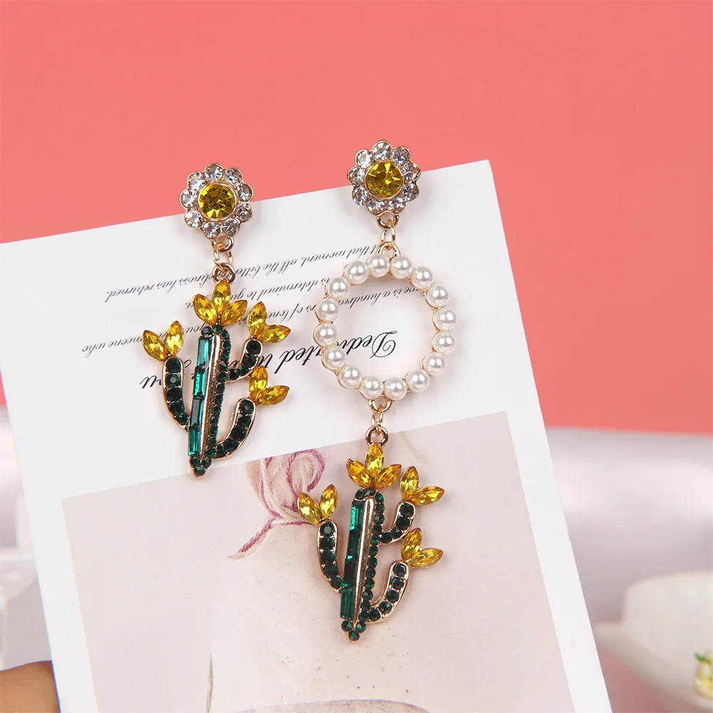 

1Pair Asymmetric Cactus Design Stud Earrings Fashion Delicate Unique Jewelry Korean Personality Earrings Women Accessories