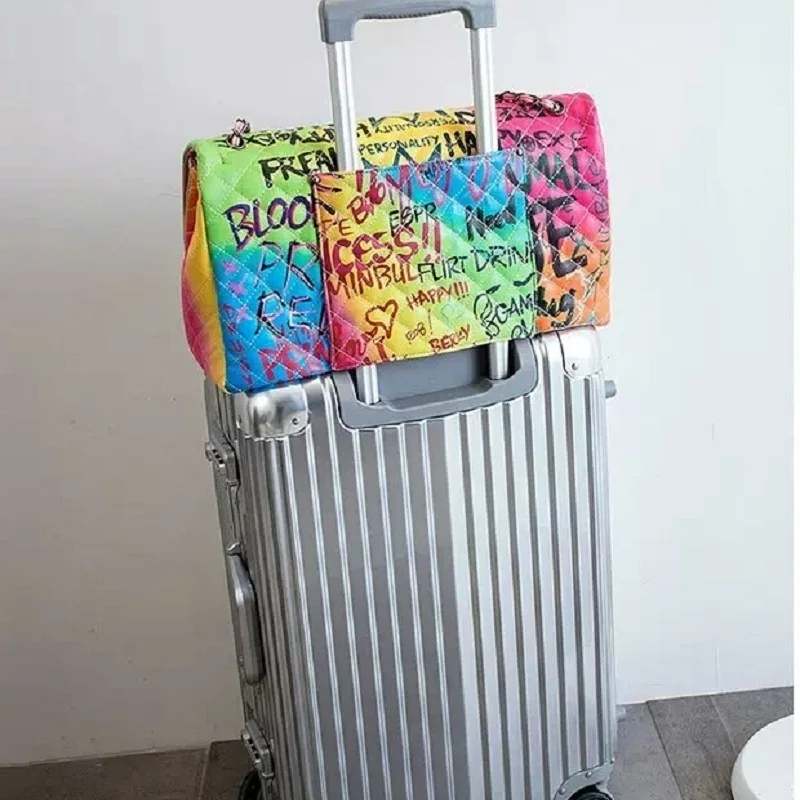 

Color Graffiti Diamond Bag Link Bag Trend Oversized Bag Shoulder Messenger Bag