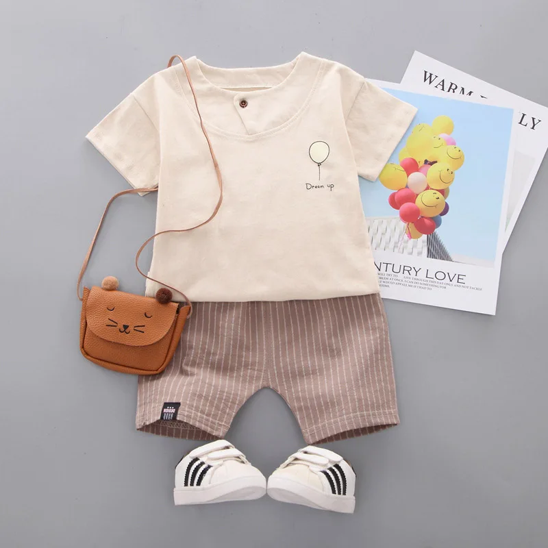 

2020 New 2pcs Striped Casual Baby Girl Clothes Concise Cartoon Pattern T-shirts Short Sleeve Striped Short Pants Girl's Set