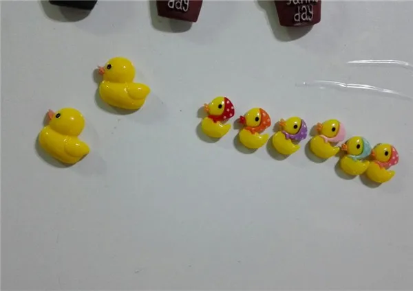 Cute Ducks Family Fridge Magnets Toys Figures 8pcs - Buyers Show 1