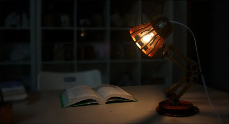 New Creative Retro Coffee Shop Table Lamp Wood Vintage Desk Lamp Dimmable E27 Bulb 220V Bedroom Bar Table Light Desk Light (5)