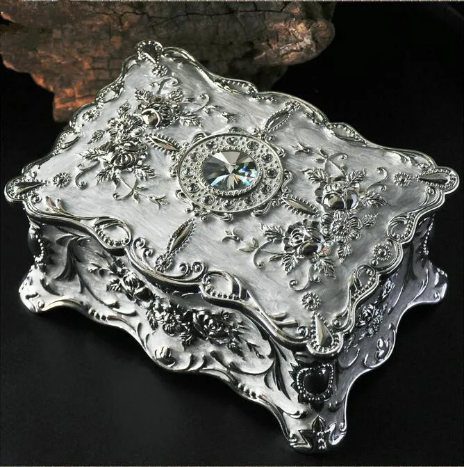 retro  flower carved two layer metal jewelry box jewelry organizer gift cardboard boxes for makeup organizer metal box