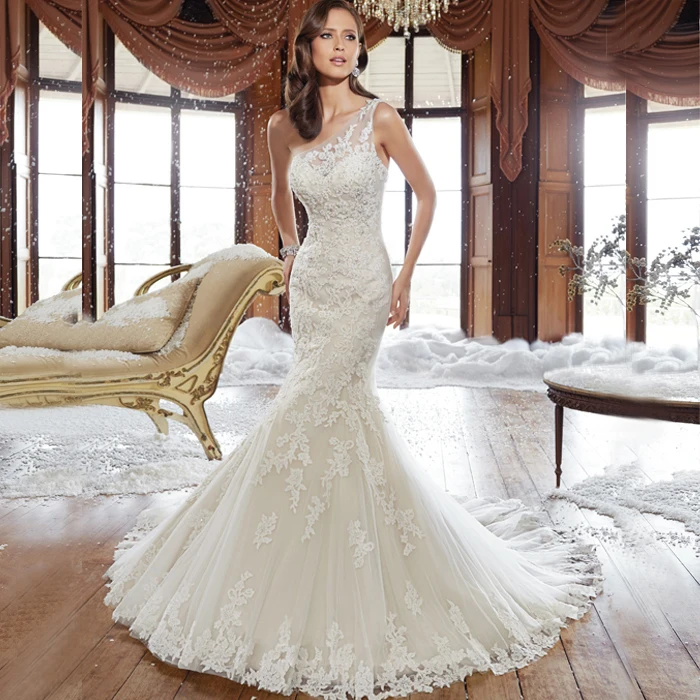 

WV530 Fashionable New Arrival One Shoulder Lace Top Part With Long Train Tulle Mermaid Lace Wedding Dress 2015