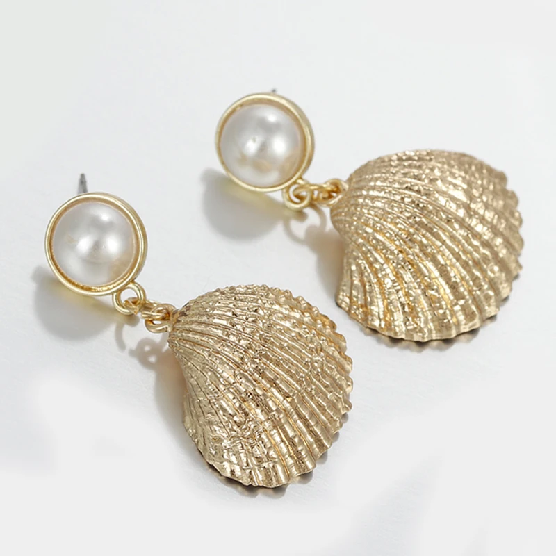 

AENSOA Bohemia Shell Pendant Dangle Earrings For Women 2019 Irregular Freshwater Pearl Shell Drop Earring Gold Fashion Jewelry