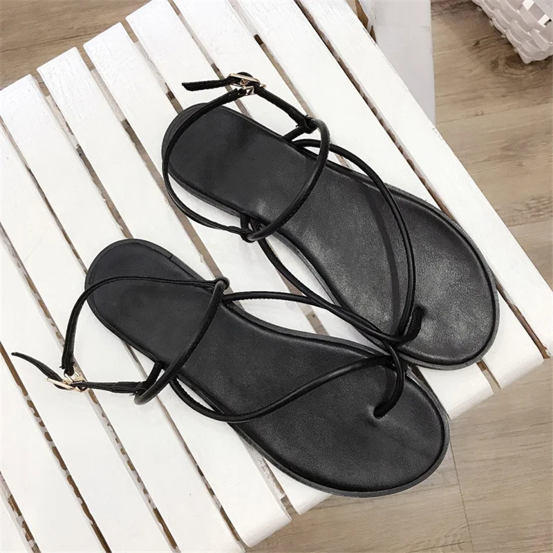 

2019 Summer New Ladies Casual Black Silver Flat Sandals Shoes Outdoor Flip Flops Beach Sandals Gladiator Women Sapato Feminino
