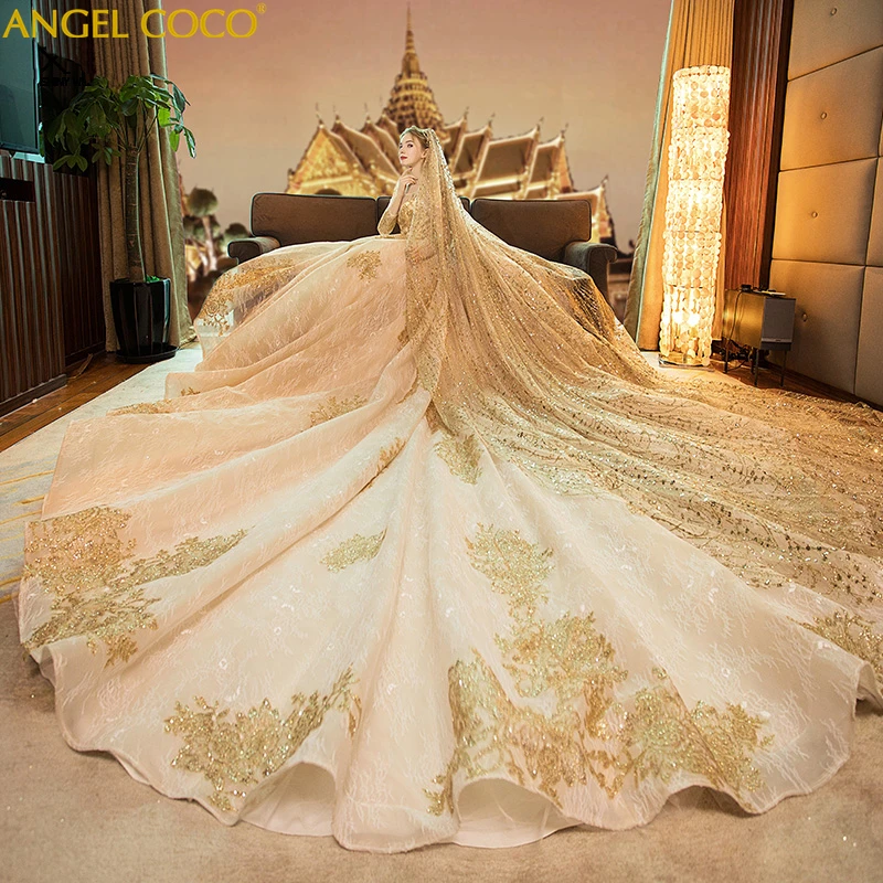 

Luxury Saudi Arabia Pregnant Wedding Dress Retro Champagne Gold Bride Long Sleeve Winter Maternity Gown Dubai Abaya 3M Veil 2019