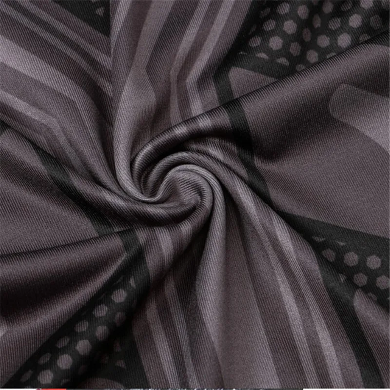 2844150755_2090077845