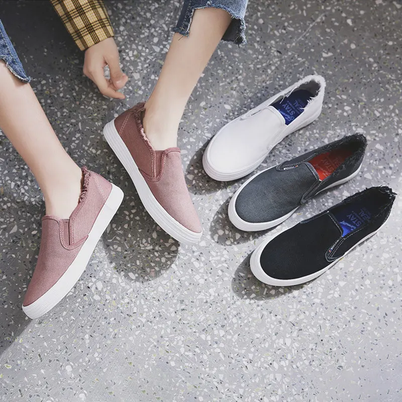 

Women Flat Slip On Canvas Autumn Loafers New 2019 Ladies Vulcanized Platform Fashion Shoes Female Comfort Casual Footwear