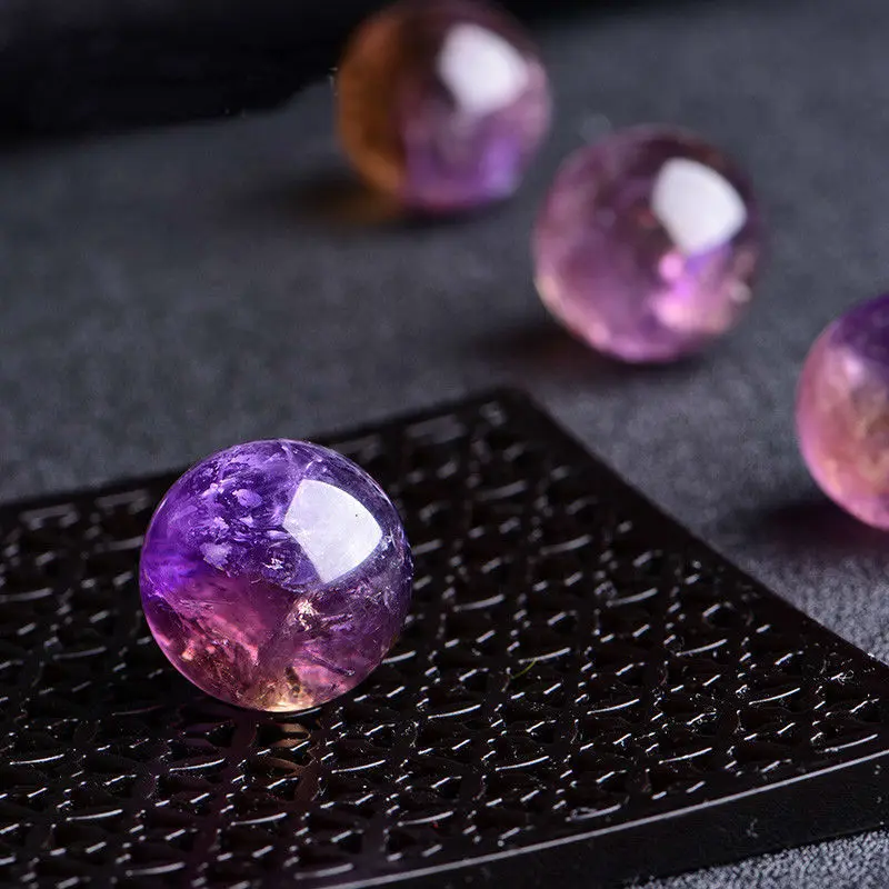 

2-2.2cm 1PC Natural Amethyst Quartz Crystal Ball Healing Stone Home Decor A379 Natural stones and minerals