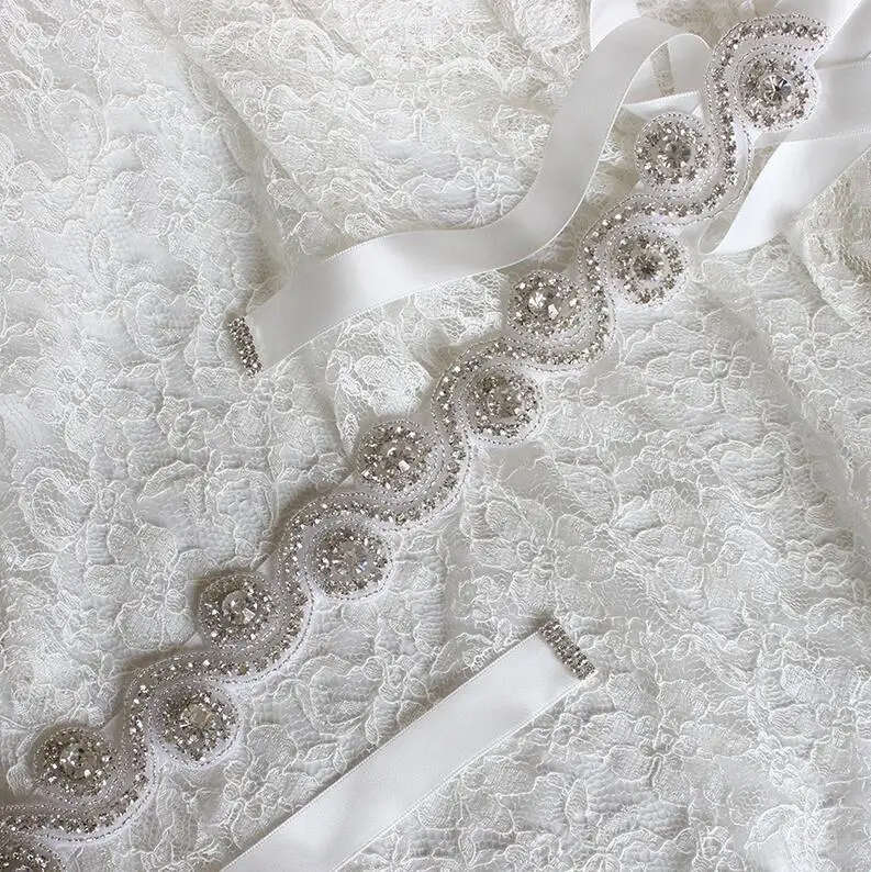 JaneVini Роскошные Свадебное платье пояс с камнями Серебряный Кристалл Стразы ленты Свадебные ремни пояса Для женщин свадебные пояса невесты - Цвет: White