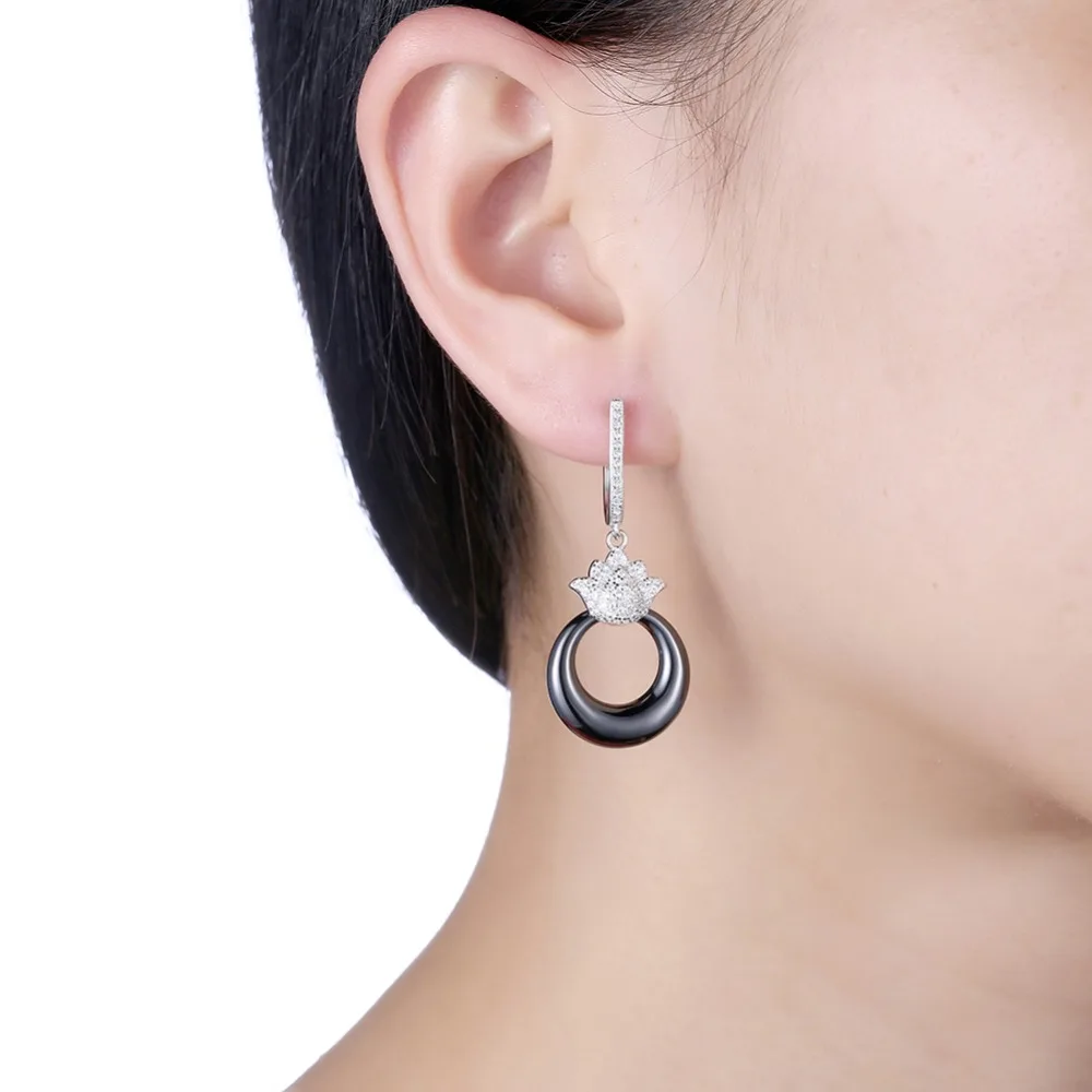 

100%925 Sterling Silver Earrings Black and White Ceramics Series Stone Lotus Decorating Rings Earrings SH-CE043