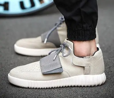 yeezy 750 low