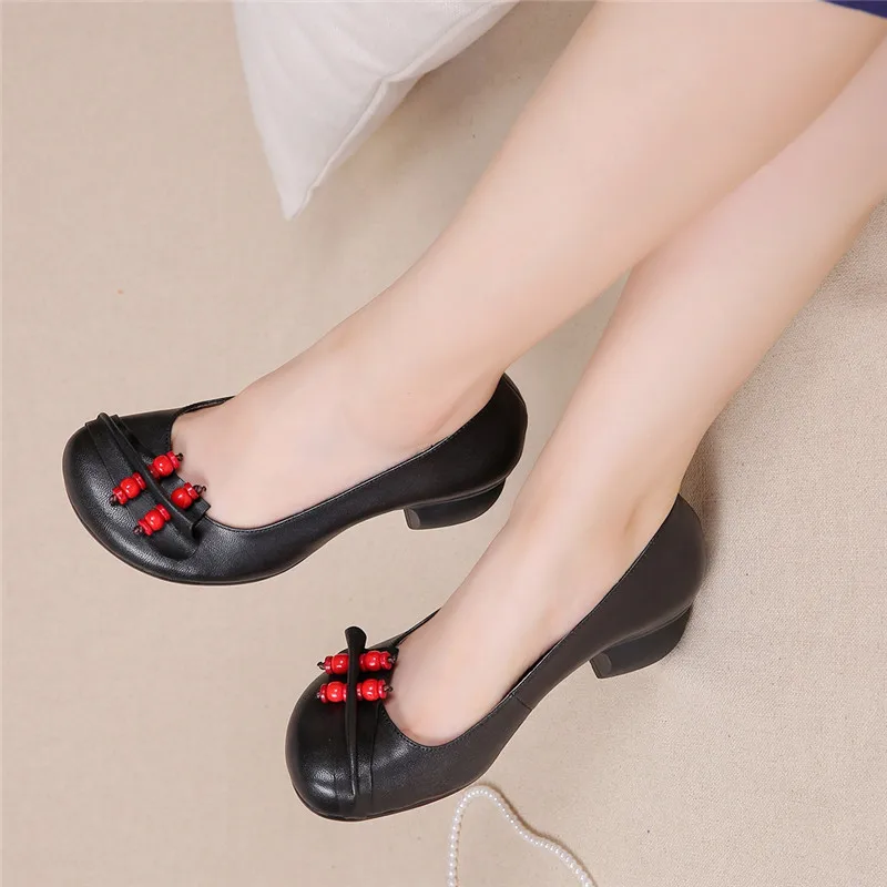

2018 autumn thick heel women pumps vintage leather woman shoes casual shallow mouth black red