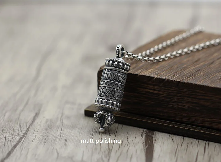 silver-gau-pendant004B