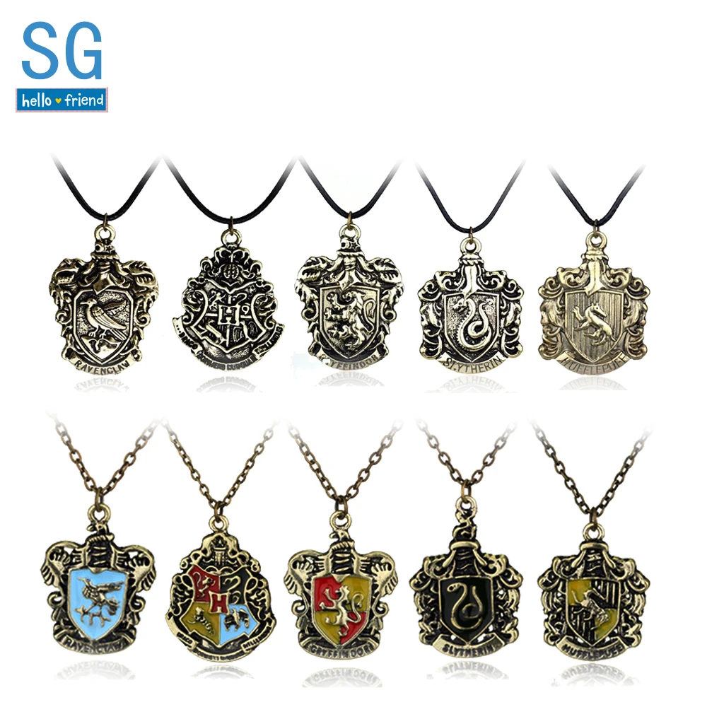 

SG HP Magic Hogwarts School Necklaces Gryffindor Lion Hufflepuff Badger Ravenclaw Eagle Slytherin Snake Charms Collares Jewelry