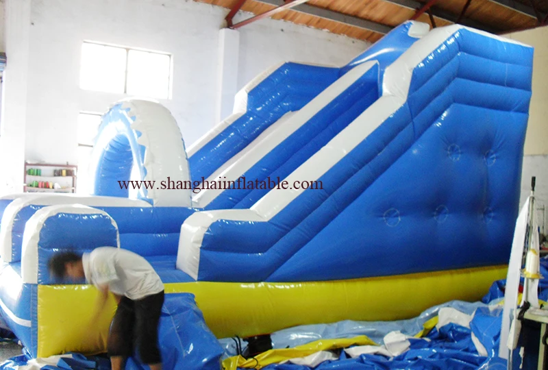 3 year warranty High quality customized summer water slide inflatable water slide with stairs for children