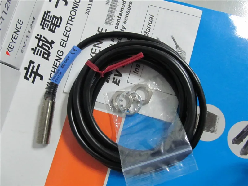 キーエンスEV-112M/EV-112MC