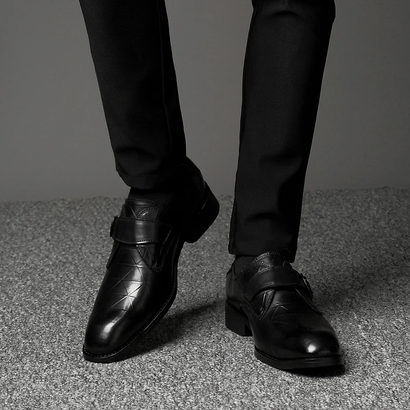 Большие размеры; модельные туфли из натуральной кожи; модные мужские оксфорды с острым носком; Высококачественная деловая Мужская обувь; однотонные мужские туфли на плоской подошве