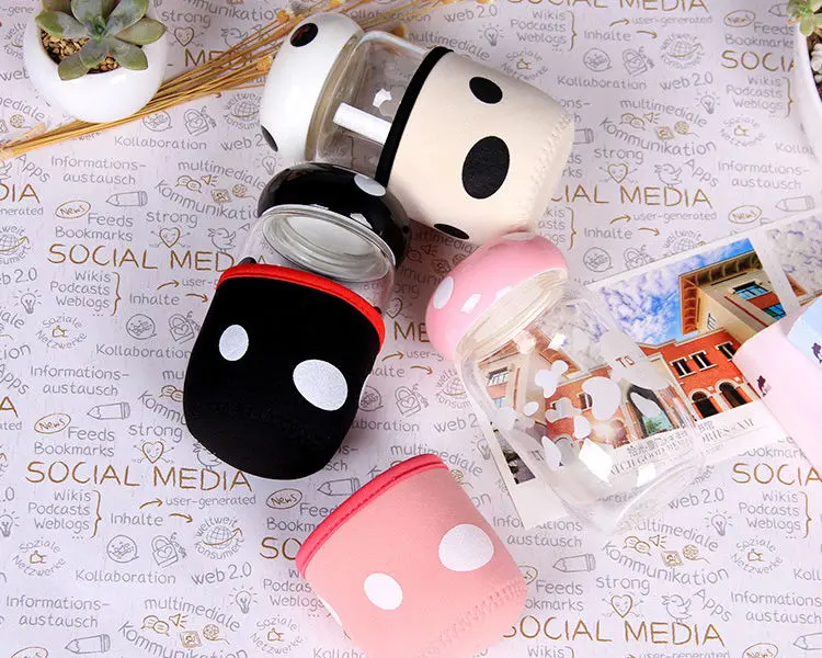 300ml Creative Glass Water Bottle Mushroom Design with Filter Mini Glass Water Bottle Portable Juice Milk Cups with Cover Lovely Gifts for Girls (6)