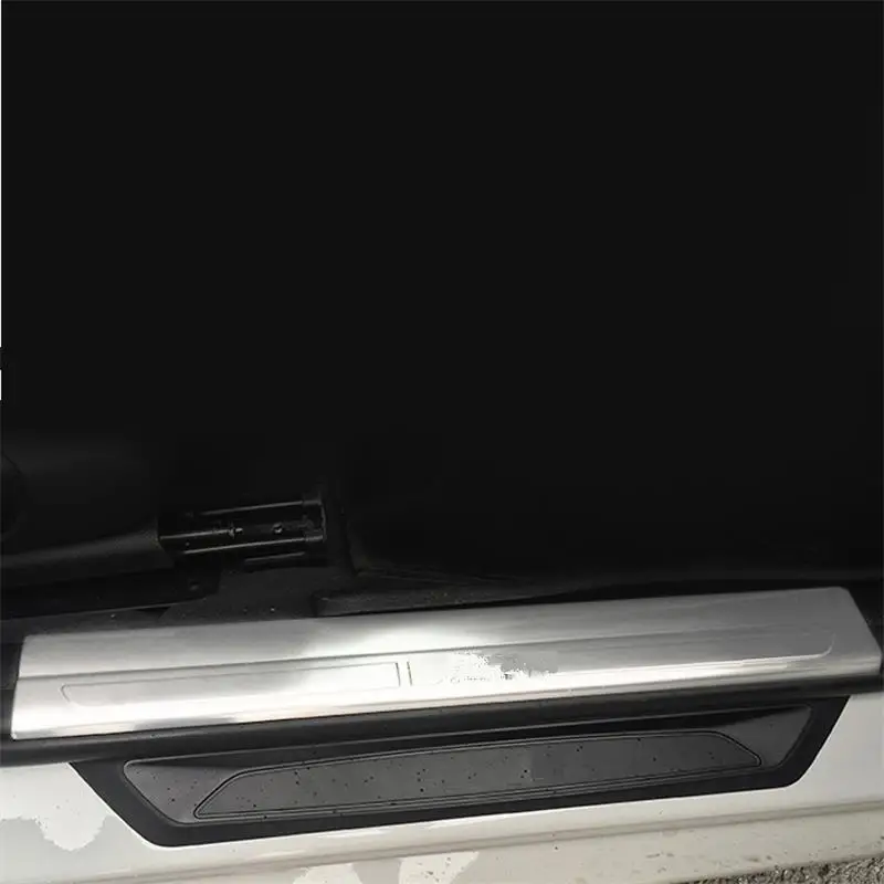 

Rear Panels Foot Pedal automobile decorative car styling covers modification protecter 13 14 15 16 17 FOR BMW 3 series