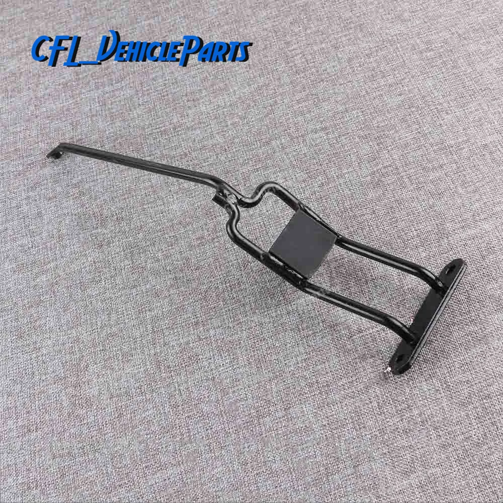 

Radiator Latch Support Hood Catch Brace 51647116693 for BMW E90 E91 325i 325xi 328i 328xi 330i 335d 335is 335xi