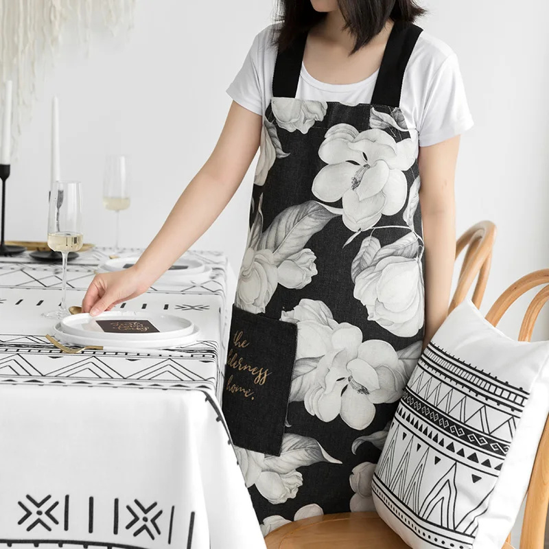 

Nordic style Cotton printing aprons BLACK flowers pattern Thickening apron for Baker Bar BBQ Work Wear 02 weight=0.5kg