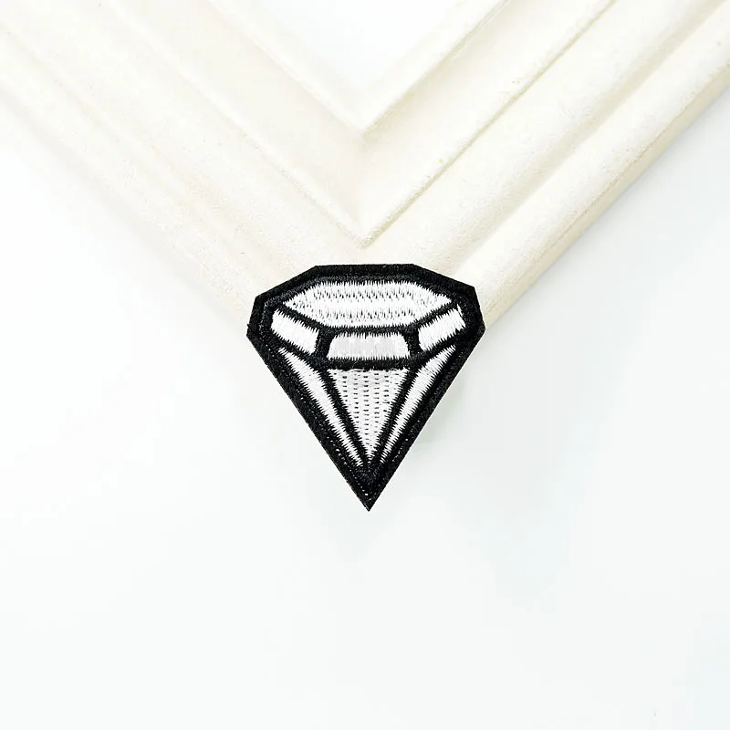 

Diamonds (Size:3.8X4.0cm) Cartoon Badges DIY Cloth Embroidery Patch Applique Clothes Clothing Sewing Supplies Decorative Patches