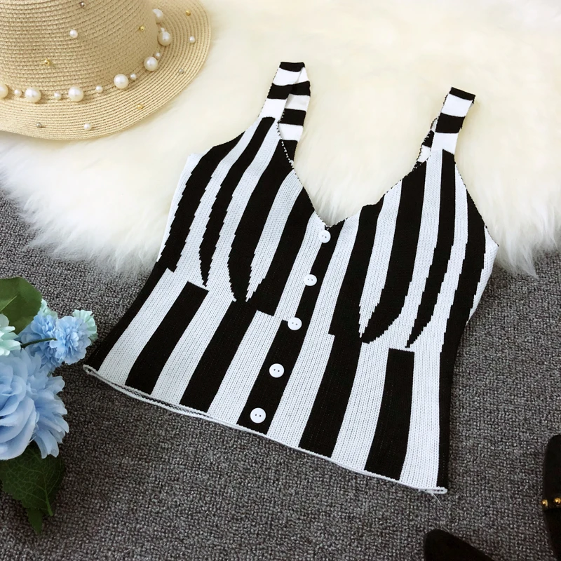 black striped Трикотажные топы в полоску, короткий пляжный топ, стильная женская одежда с открытыми плечами, футболки с v-образным вырезом, шикарные летние облегающие футболки, новая мода - Цвет: black striped