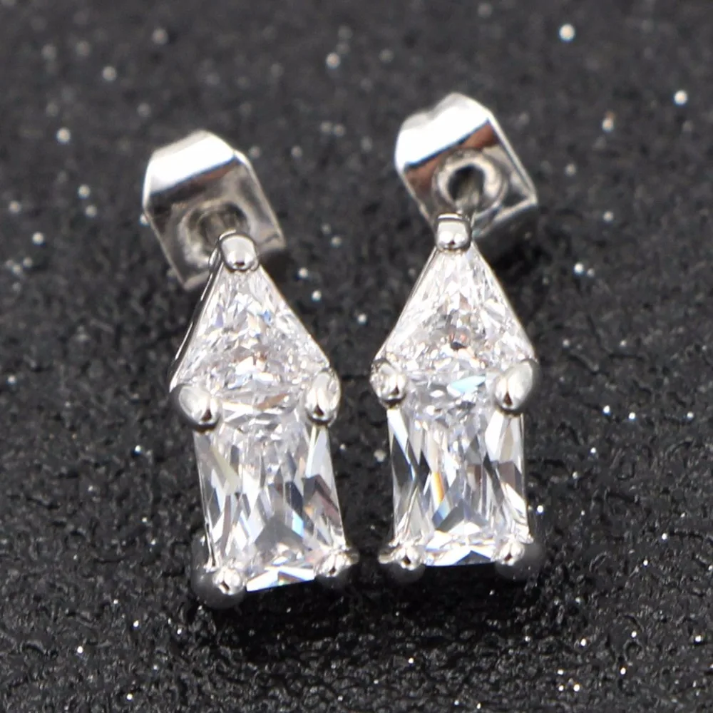 

HeeZen Women Studs Earings Cute Silver-Color Clear Crystal Cubic Zirconia Paved Ear Pins Boucles Earrings for Women Girl Gifts