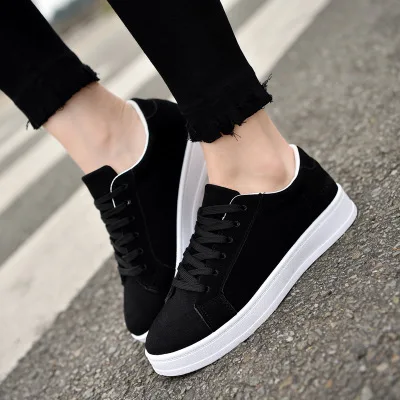 

=Spring and Autumn new white shoes Korean flat shoes wild casual shoes candy color shoes student shoes